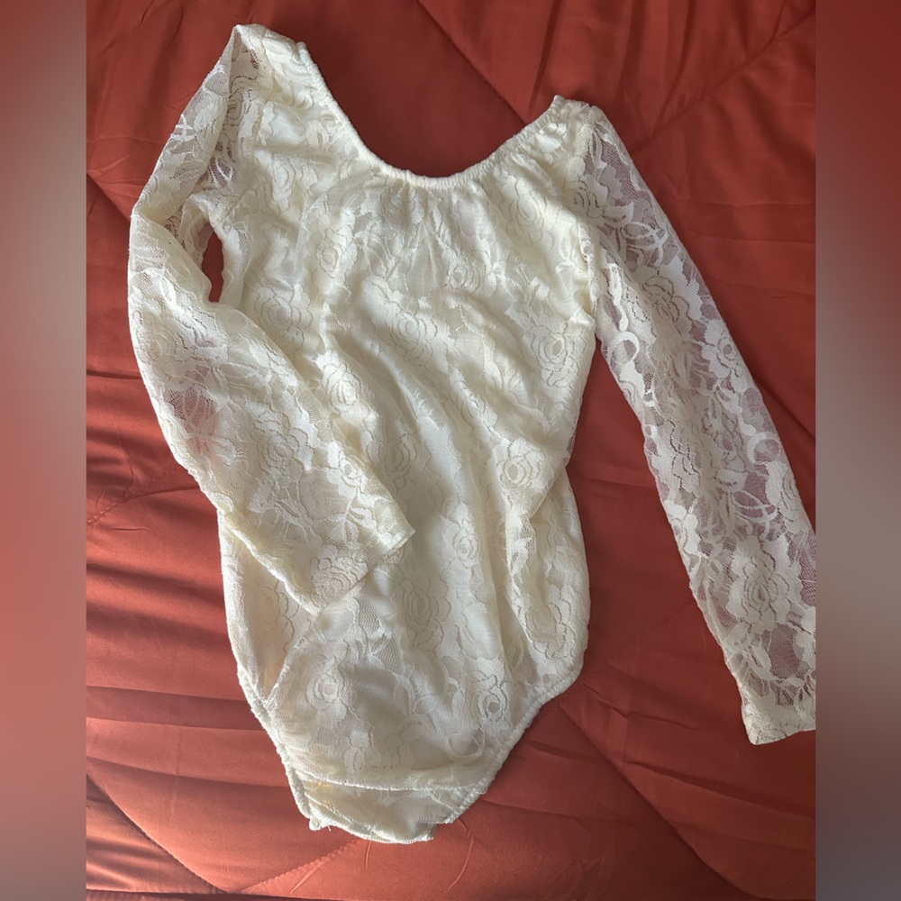 5T Cream/White Lace Leotard NWT